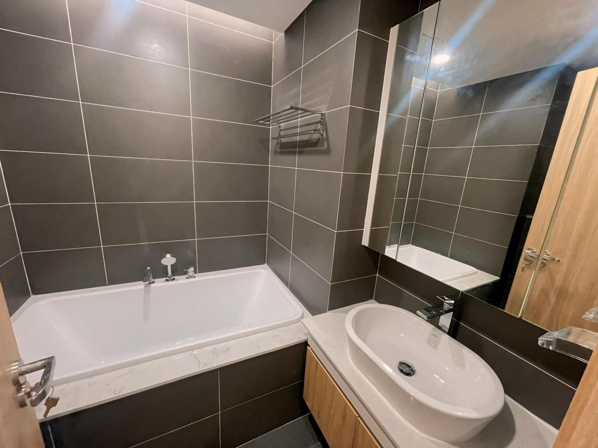 Vinhomes Metropolis - Feria Homes Căn hộ